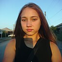 Знакомства: Соня, 25 лет, Красный Сулин