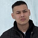 Знакомства: Рустам, 23 года, Казань