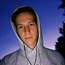 Знакомства: Денис, 27 лет, Гродно
