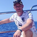 Знакомства: Александр, 41 год, Тюмень