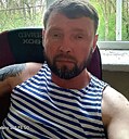 Знакомства: Денис, 39 лет, Луганск