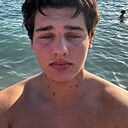 Знакомства: Давид, 18 лет, Адлер