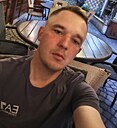 Знакомства: Sasha, 32 года, Львов