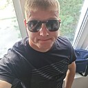 Знакомства: Дмитрий, 39 лет, Магадан