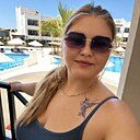 Знакомства: Alina, 27 лет, Быдгощ