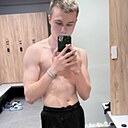 Знакомства: Илья, 23 года, Кострома