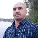 Знакомства: Виктор, 44 года, Павлодар