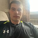 Знакомства: Борис, 22 года, Магадан