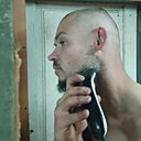 Знакомства: Evgeniy, 36 лет, Миоры