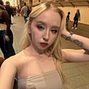 Знакомства: Виктория, 20 лет, Москва