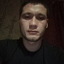 Знакомства: Артур, 26 лет, Бирск