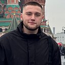 Знакомства: Антон, 23 года, Макеевка