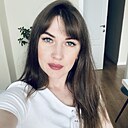 Знакомства: Виктория, 35 лет, Петропавловск-Камчатский