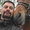 Знакомства: Павел, 41 год, Магадан