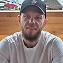 Знакомства: Александр, 31 год, Шарыпово