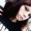 Знакомства: Deea, 18 лет, Buzău