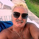 Знакомства: Dorin, 57 лет, Timișoara