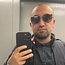 Знакомства: Артем, 33 года, Орел