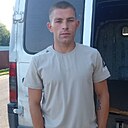 Знакомства: Димон, 25 лет, Кобрин