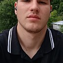 Знакомства: Pavel, 18 лет, Iași