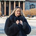 Знакомства: Юлия, 38 лет, Санкт-Петербург