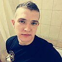 Знакомства: Виталий, 28 лет, Юрга
