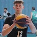 Знакомства: Максим, 19 лет, Жлобин