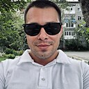 Знакомства: Максим, 30 лет, Урай