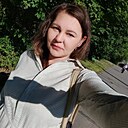 Знакомства: Юлия, 37 лет, Санкт-Петербург