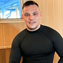 Знакомства: Антон, 35 лет, Москва
