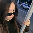 Знакомства: Лиза, 18 лет, Москва