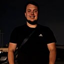 Знакомства: Артур, 31 год, Познань
