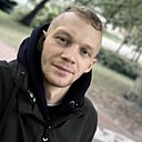 Знакомства: Олег, 28 лет, Быдгощ