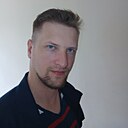 Знакомства: Виктор, 35 лет, Усть-Нера