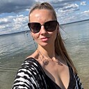 Знакомства: Юлия, 39 лет, Нижний Тагил