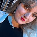 Знакомства: Валерия, 22 года, Междуреченск