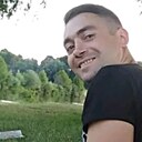 Знакомства: Євгеній, 30 лет, Ужгород