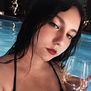 Знакомства: Violetta, 21 год, Макеевка