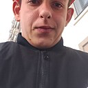 Знакомства: Артём, 26 лет, Ульяновск