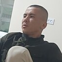 Знакомства: Рустам, 32 года, Ангрен