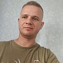 Знакомства: Александр, 34 года, Паричи