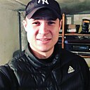 Знакомства: Макс, 33 года, Липецк