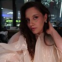 Знакомства: Юлия, 19 лет, Москва
