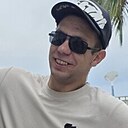 Знакомства: Данил, 23 года, Большой Камень