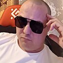 Знакомства: Андрей, 35 лет, Улеты
