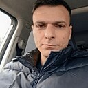 Знакомства: Илья, 32 года, Череповец