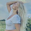 Знакомства: Юлия, 32 года, Санкт-Петербург