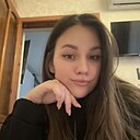 Знакомства: Алина, 24 года, Санкт-Петербург