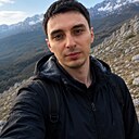 Знакомства: Роман, 34 года, Магадан