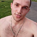 Знакомства: Давид, 26 лет, Днепр
